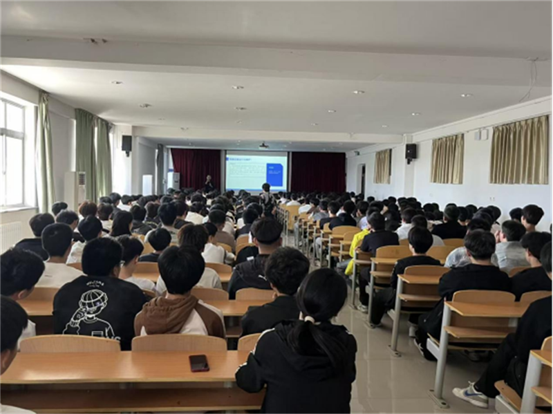 “繪就專業(yè)藍(lán)圖,啟航學(xué)業(yè)新程”—機電工程系開展2025級學(xué)生專業(yè)介紹(2)200.png “繪就專業(yè)藍(lán)圖,啟航學(xué)業(yè)新程”—機電工程系開展2025級學(xué)生專業(yè)介紹(2)200.png